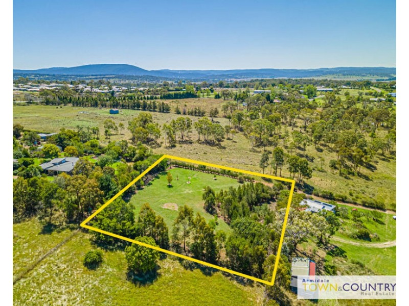 20 Edgar Street, Armidale NSW 2350