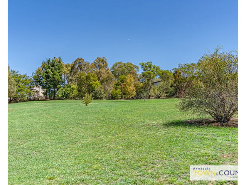 20 Edgar Street, Armidale NSW 2350