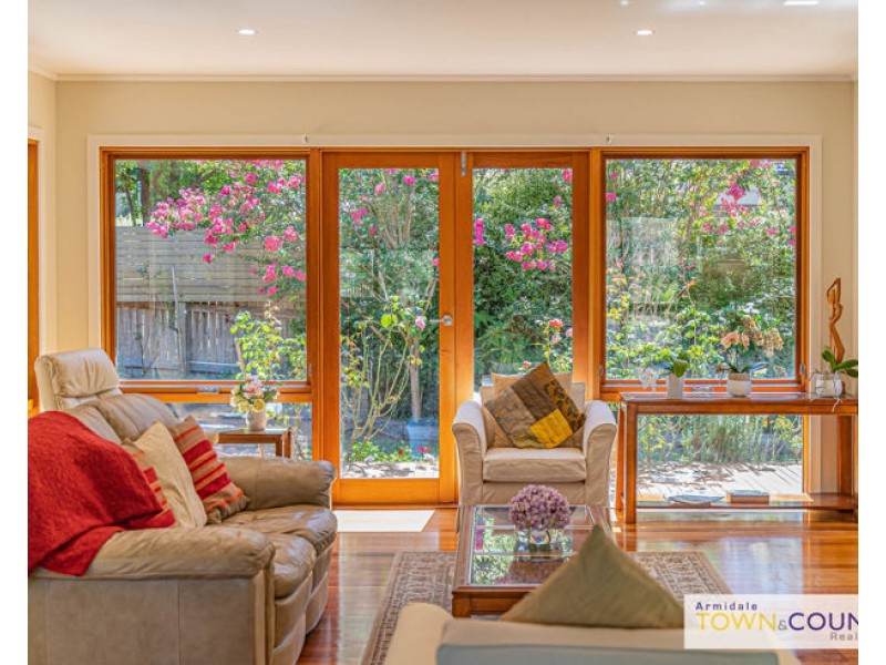 1 Bona Vista Road, Armidale NSW 2350