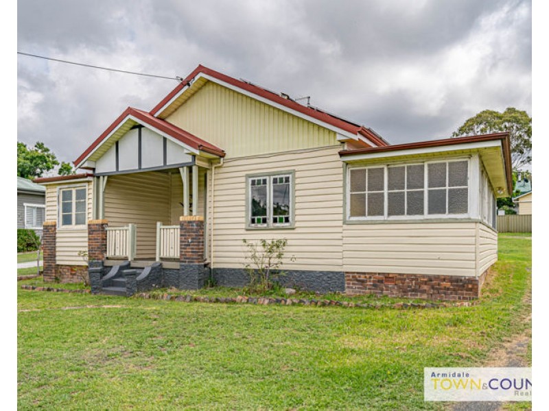 32 Faulkner Street, Armidale NSW 2350