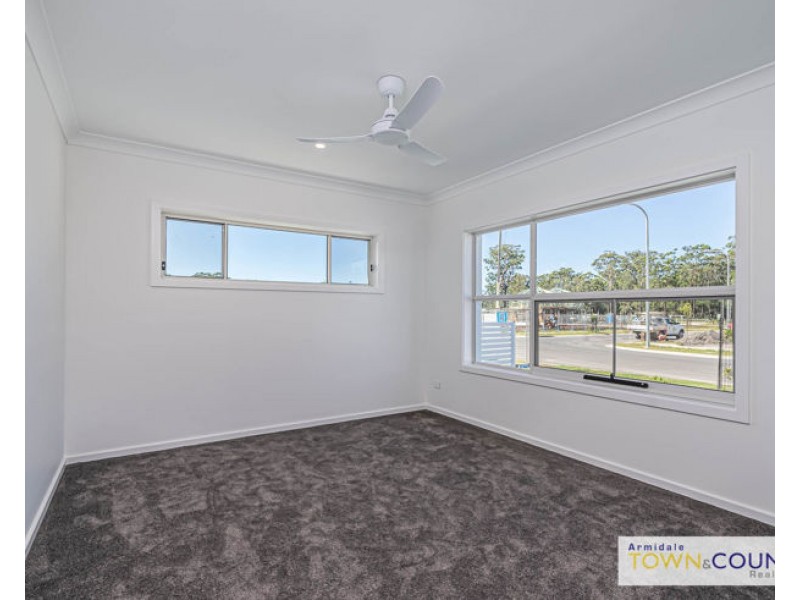 7 Halyard Avenue, Moonee Beach NSW 2450