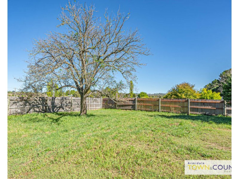 3-7 Boorolong Road, Armidale NSW 2350