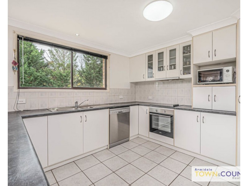 144 Mundays Lane, Armidale NSW 2350