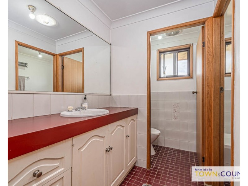 144 Mundays Lane, Armidale NSW 2350