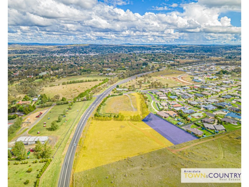8 Link Road, Armidale NSW 2350