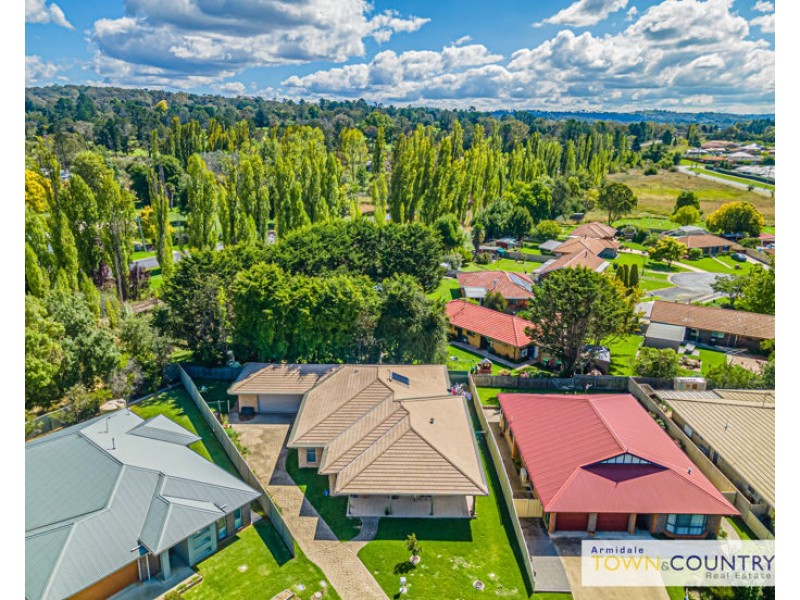 10 Rusden Court, Armidale NSW 2350