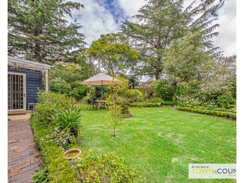 138 Faulkner Street, Armidale NSW 2350
