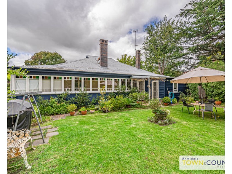 138 Faulkner Street, Armidale NSW 2350