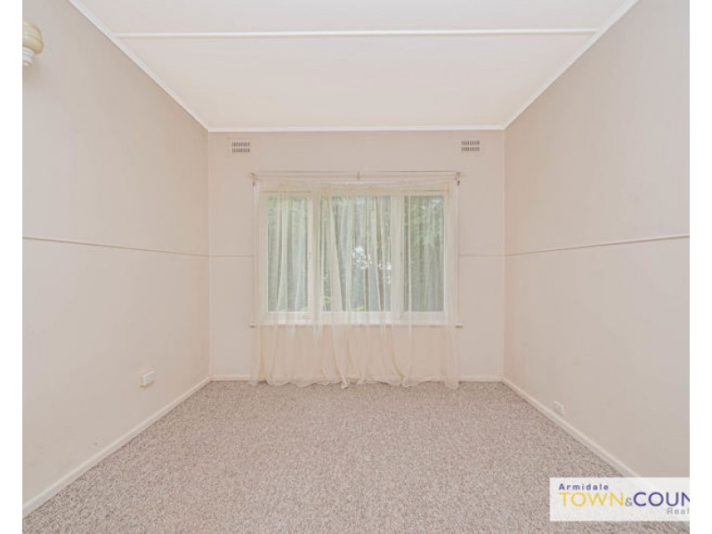 6 Quin Avenue, Armidale NSW 2350