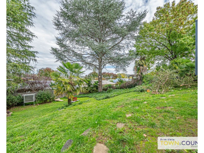 6 Quin Avenue, Armidale NSW 2350
