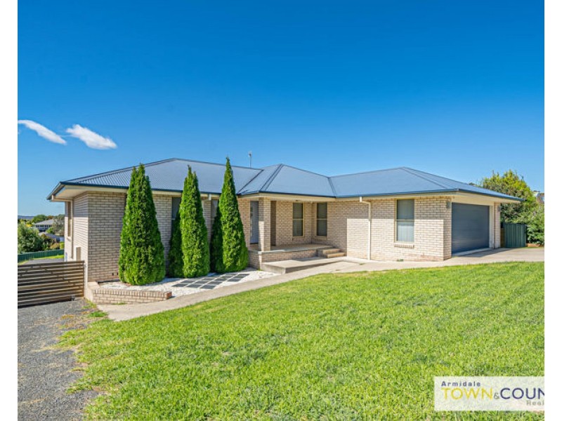 10 Fittler Road, Armidale NSW 2350