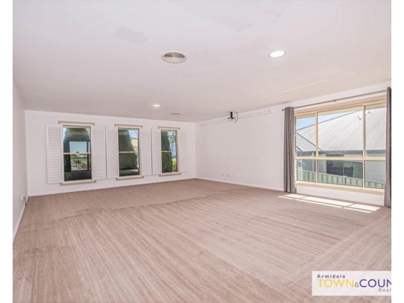 10 Fittler Road, Armidale NSW 2350