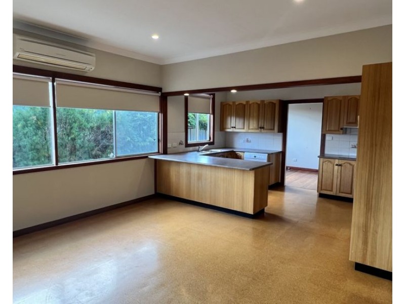 29 Hill Street, Uralla NSW 2358