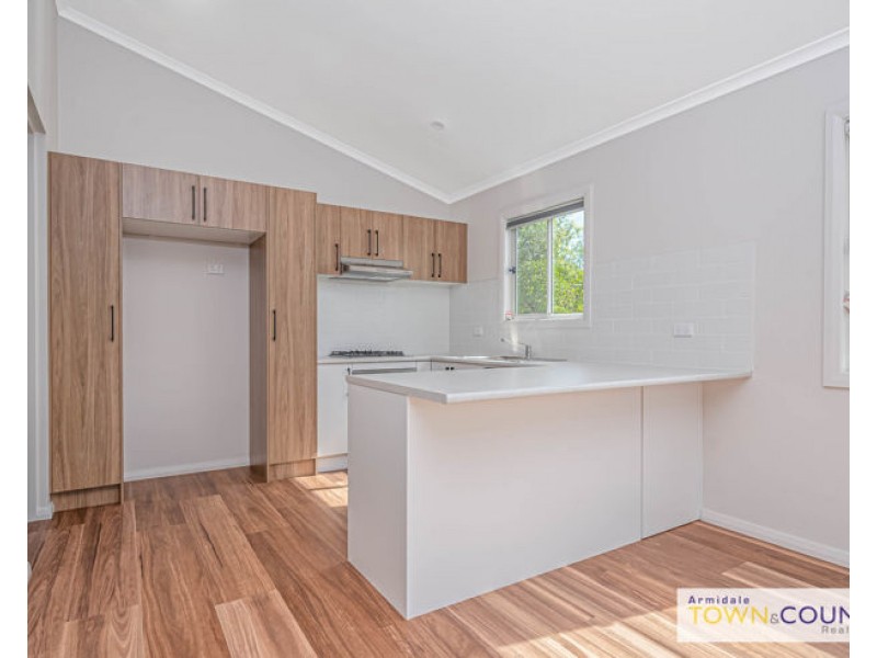 20 Holmes Avenue, Armidale NSW 2350