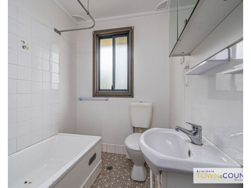 228 Erskine Street, Armidale NSW 2350