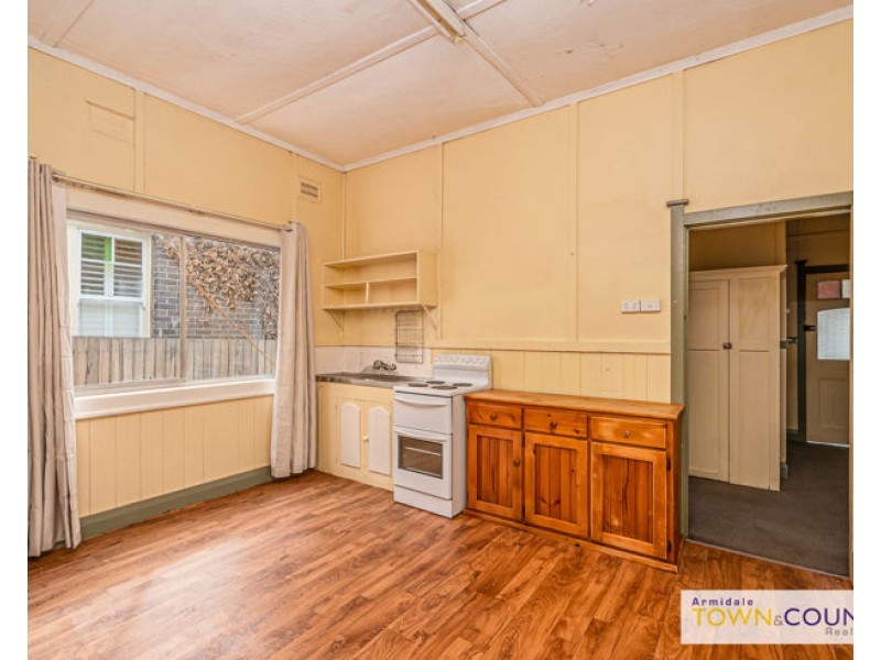 194 Brown Street, Armidale NSW 2350