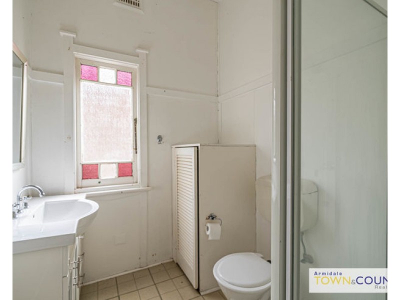 194 Brown Street, Armidale NSW 2350