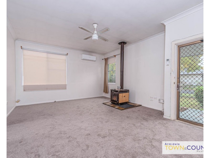 6 Elizabeth Street, Armidale NSW 2350