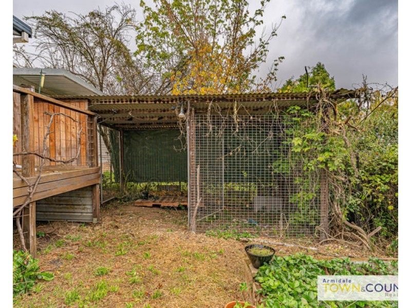 6 Elizabeth Street, Armidale NSW 2350