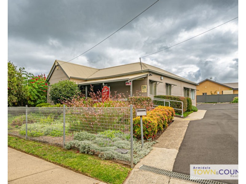 18 Rockvale Road, Armidale NSW 2350