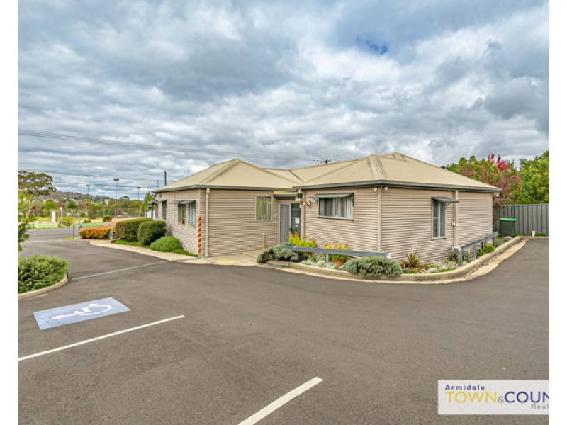 18 Rockvale Road, Armidale NSW 2350