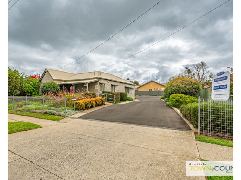 18 Rockvale Road, Armidale NSW 2350