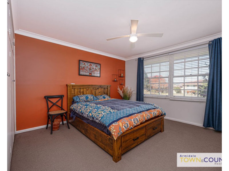 17 Watson Avenue, Armidale NSW 2350