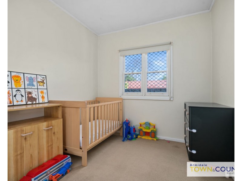 8 Marsh Street, Armidale NSW 2350