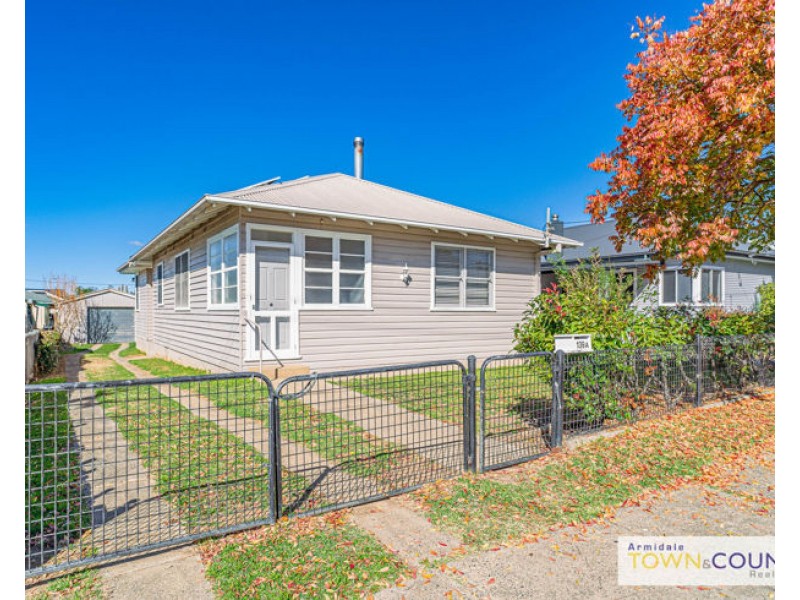 139a Butler Street, Armidale NSW 2350