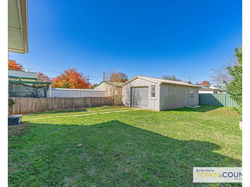 139a Butler Street, Armidale NSW 2350