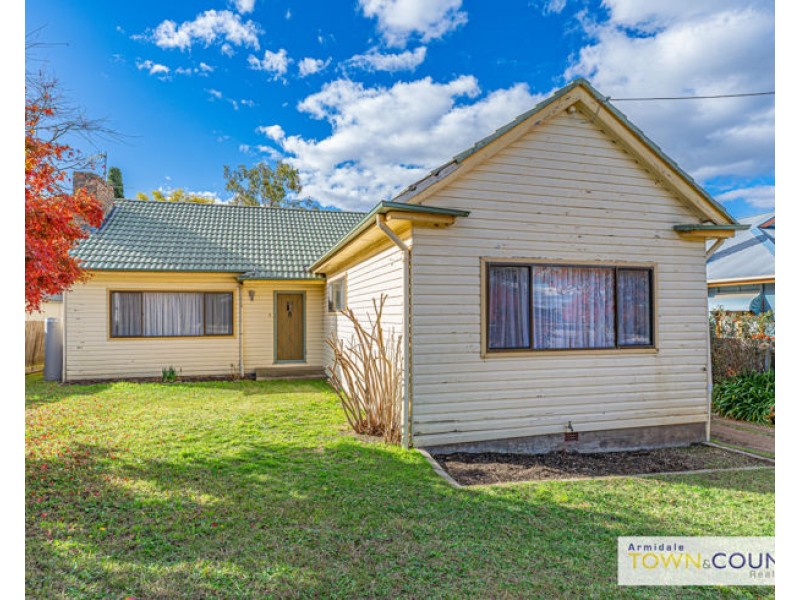 73 Mann Street, Armidale NSW 2350