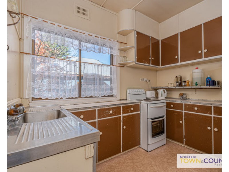 73 Mann Street, Armidale NSW 2350