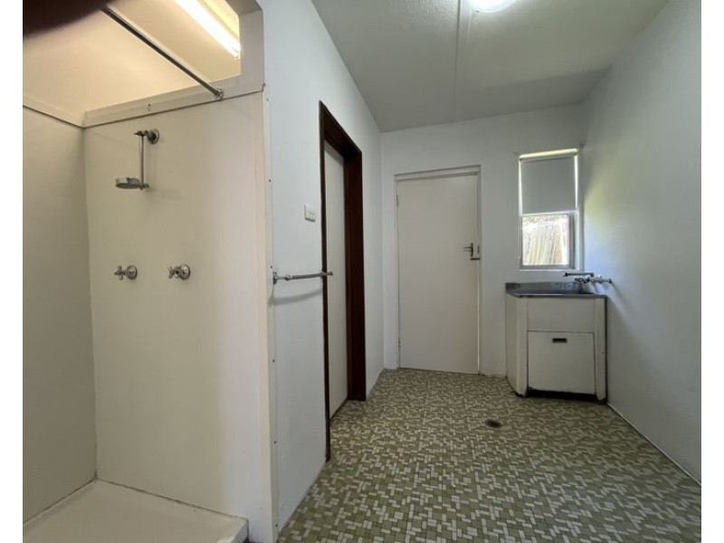 Unit 4/4 Speare Avenue, Armidale NSW 2350