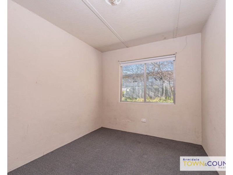 Unit 4/4 Speare Avenue, Armidale NSW 2350