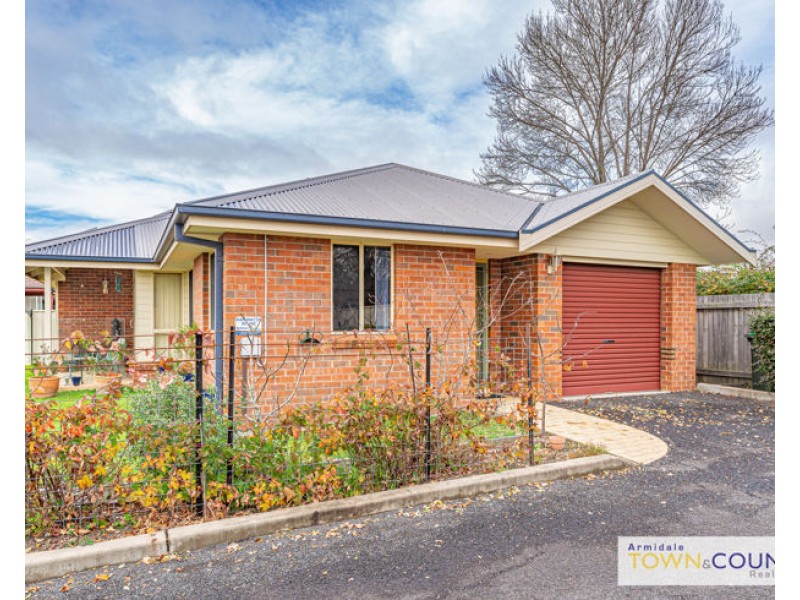 3/ 10 -12 Speare Avenue, Armidale NSW 2350