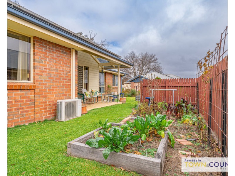 3/ 10 -12 Speare Avenue, Armidale NSW 2350