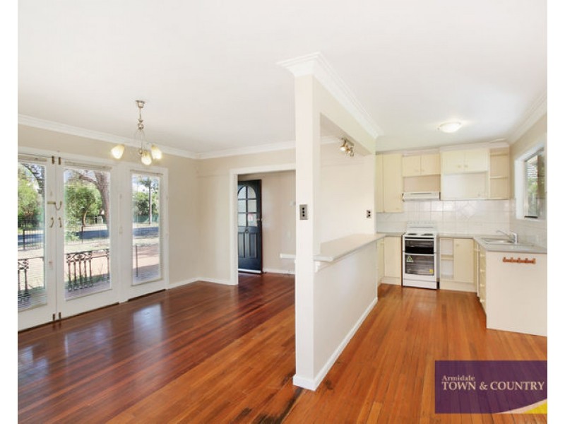 45 Niagara Street, Armidale NSW 2350