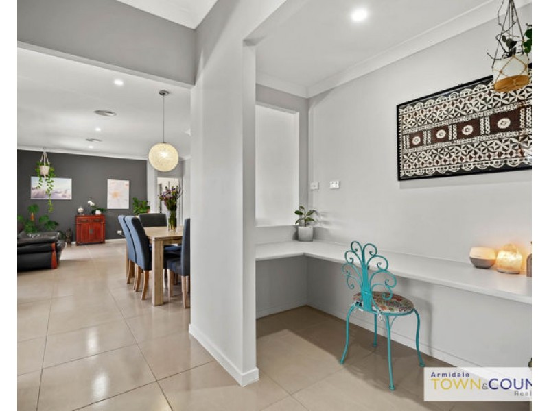 14 Spearmount Drive, Armidale NSW 2350