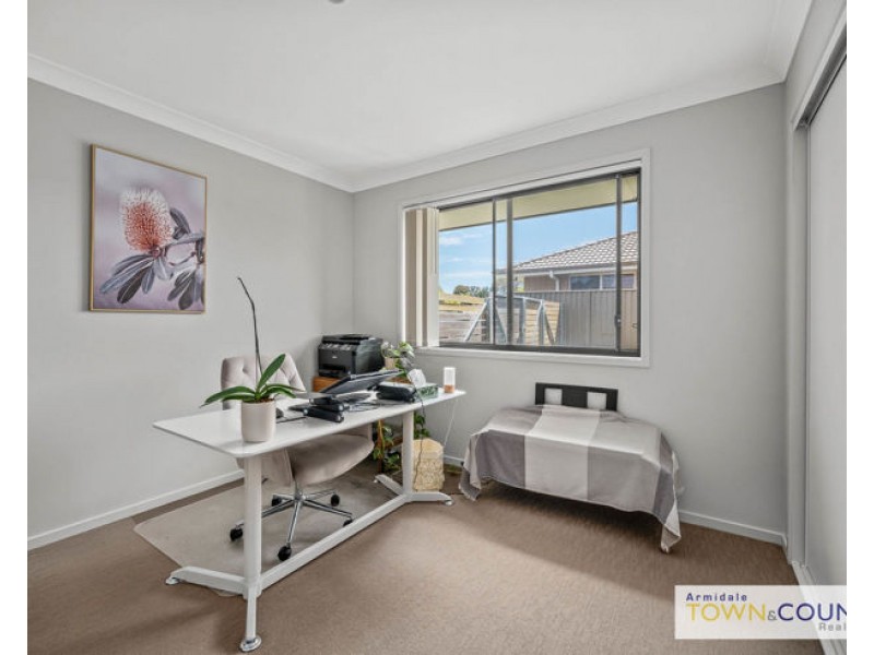 14 Spearmount Drive, Armidale NSW 2350