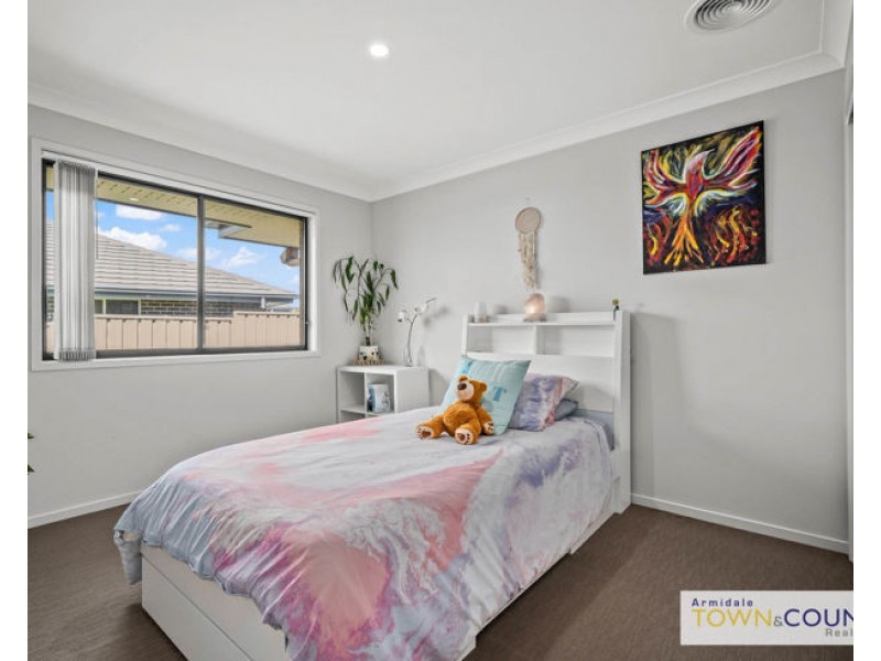 14 Spearmount Drive, Armidale NSW 2350