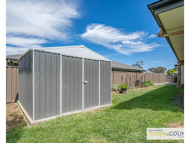14 Spearmount Drive, Armidale NSW 2350