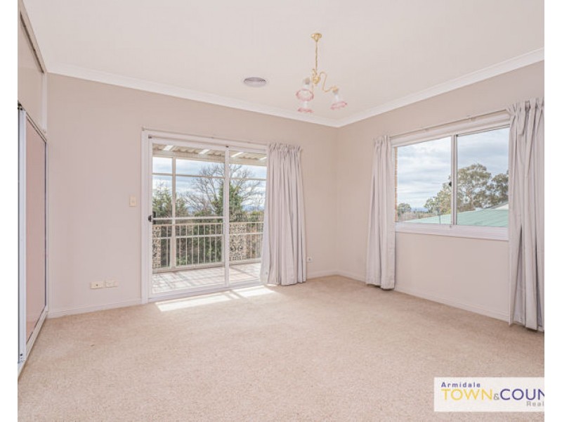 1 Merino Terrace, Armidale NSW 2350