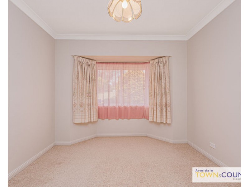 1 Merino Terrace, Armidale NSW 2350