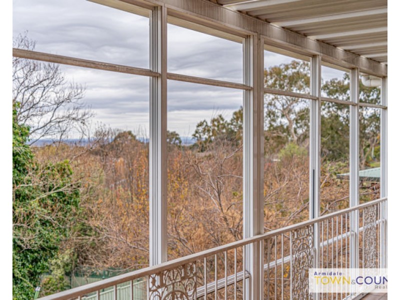 1 Merino Terrace, Armidale NSW 2350