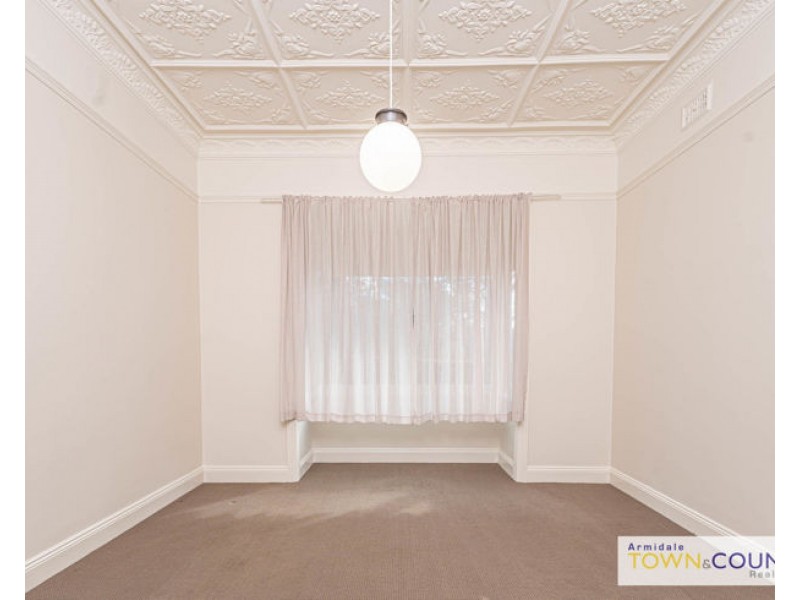 151 Faulkner Street, Armidale NSW 2350