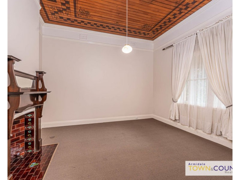 151 Faulkner Street, Armidale NSW 2350