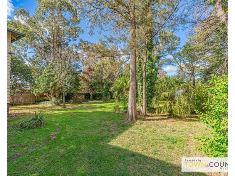151 Faulkner Street, Armidale NSW 2350