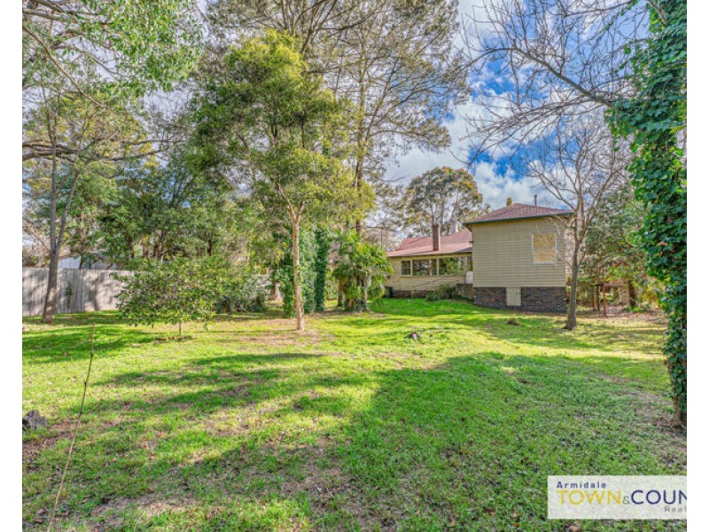 151 Faulkner Street, Armidale NSW 2350