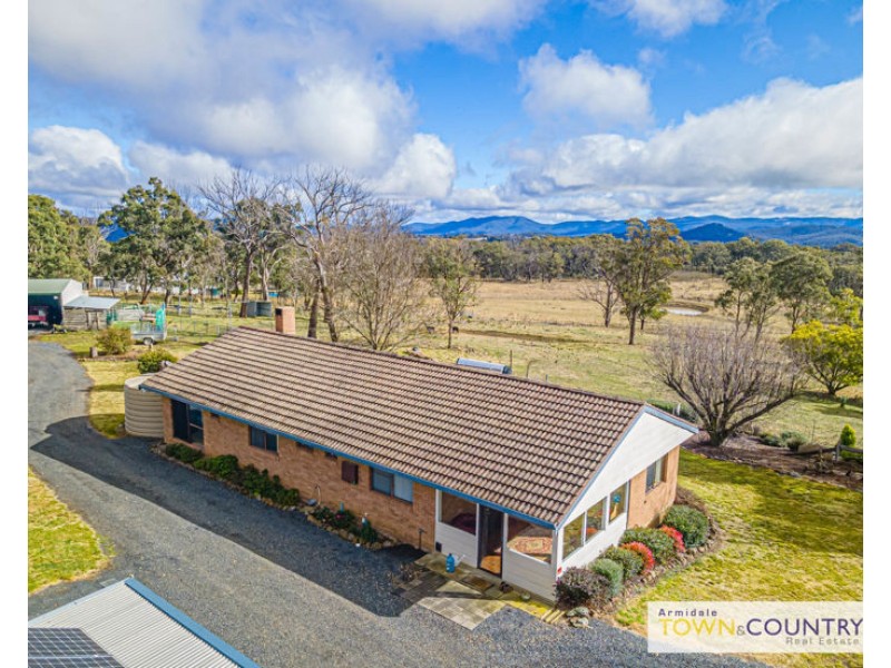 52 Budumba Road, Armidale NSW 2350