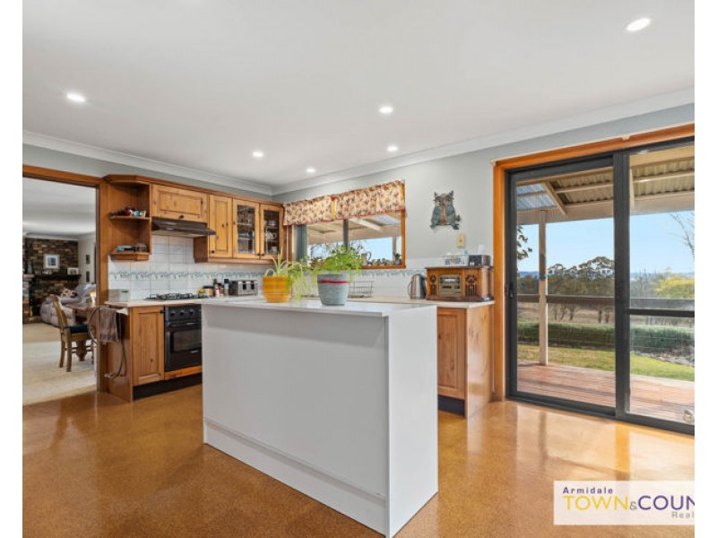 52 Budumba Road, Armidale NSW 2350